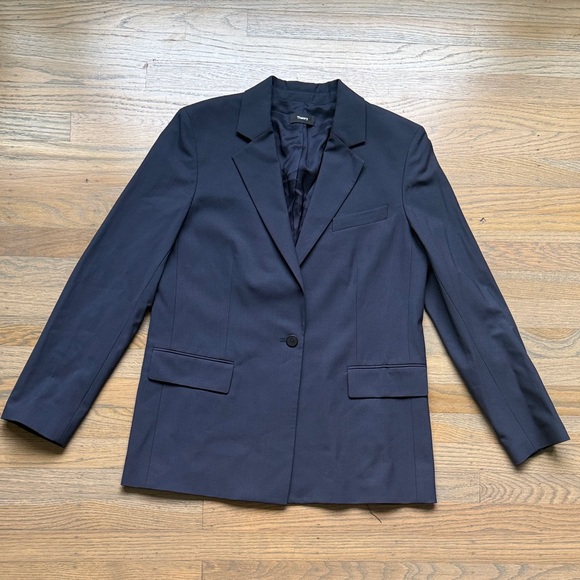 Theory Women's Navy Blazer size 2 - Picture 1 of 10